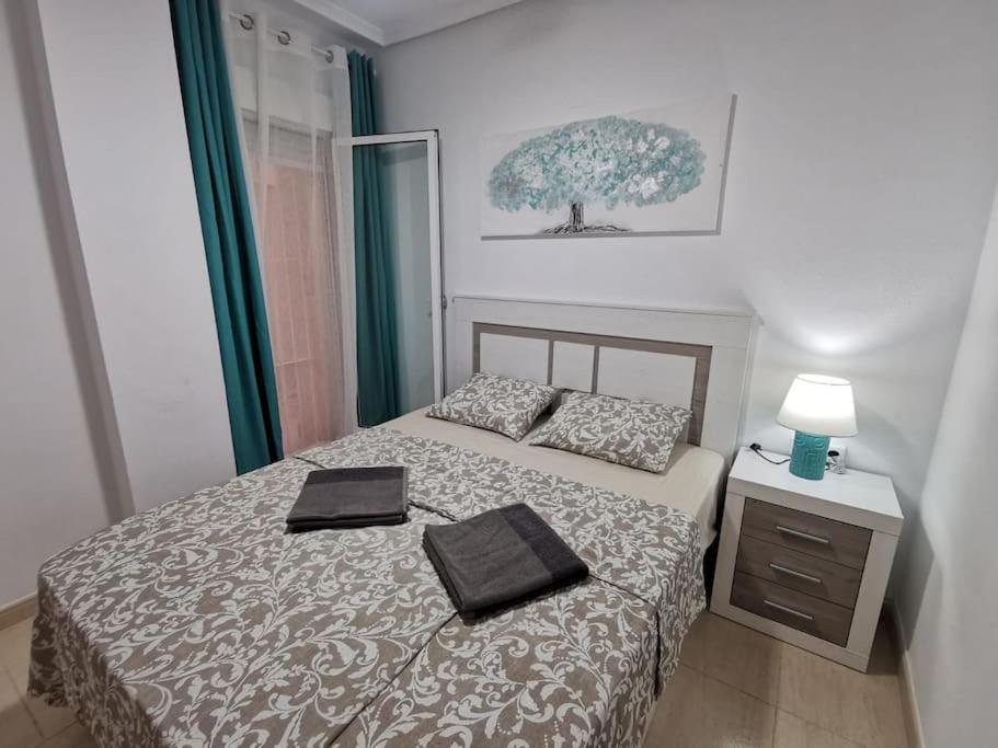 Apartamento Playa Cura Torrevieja Bagian luar foto