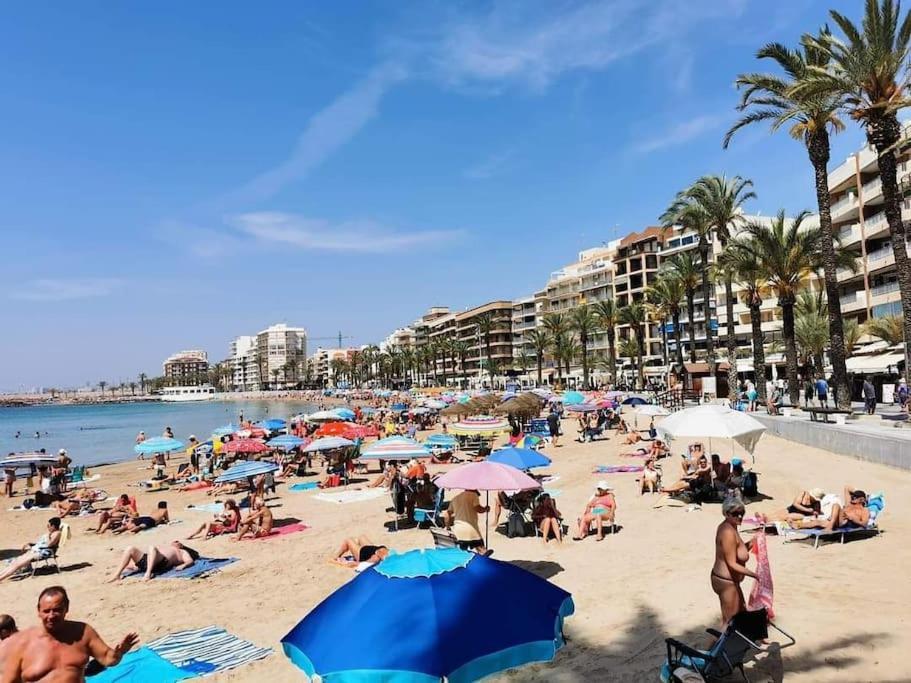 Apartamento Playa Cura Torrevieja Bagian luar foto